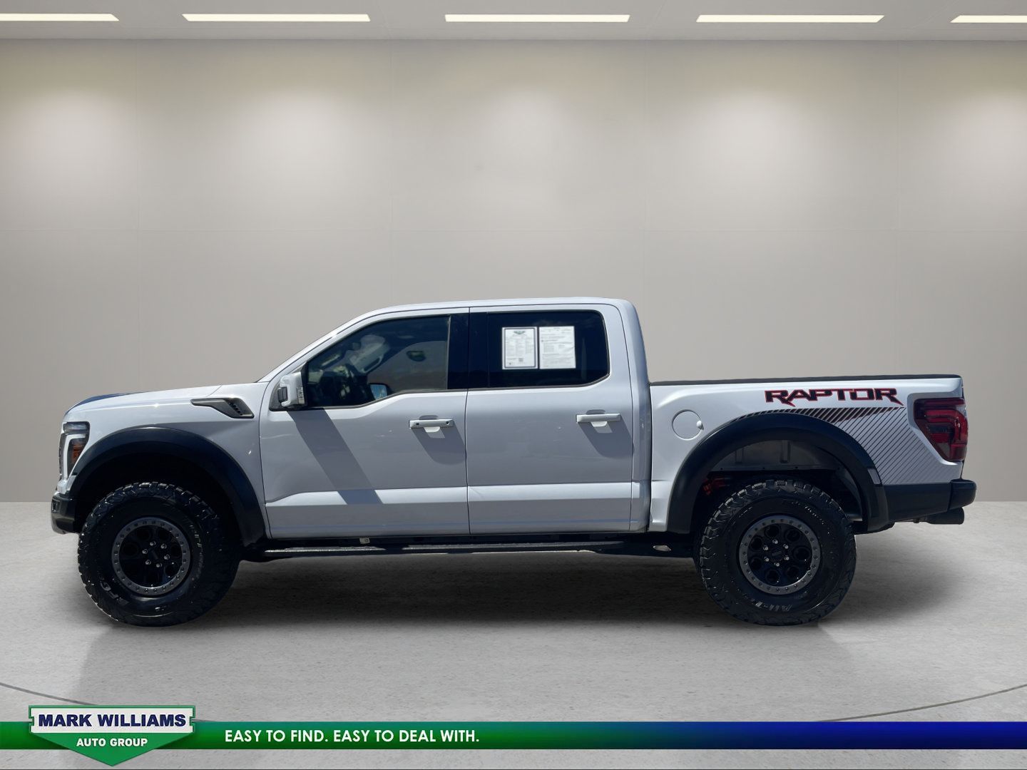 Used 2025 Ford F150 Raptor AWD/4WD image 7