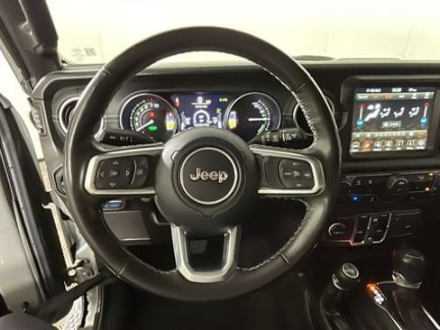 Used 2023 Jeep Wrangler Unlimited Sahara w/ Cold Weather Group AWD/4WD image 14
