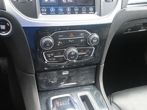 Used 2023 Chrysler 300 Touring L w/ Popular Equipment Group image 21