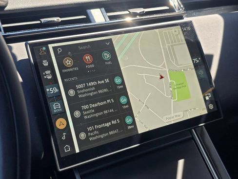 Certified 2025 Land Rover Range Rover Velar Dynamic SE AWD/4WD image 22