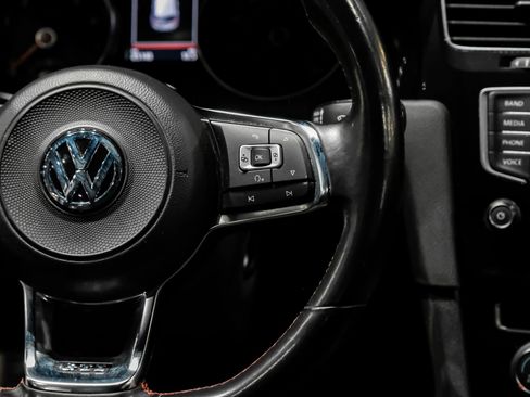 Used 2017 Volkswagen GTI S FWD image 18