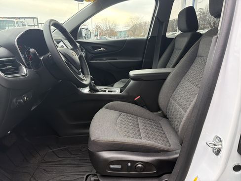 Used 2024 Chevrolet Equinox LT w/ LPO, Floor Liner Package image 16