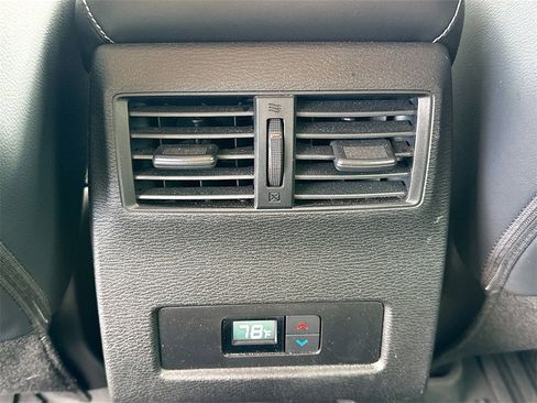 Used 2022 Mitsubishi Outlander SEL image 27