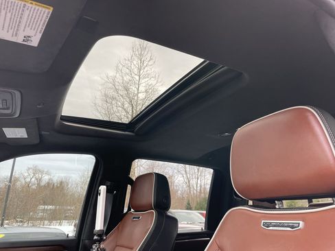 Used 2024 GMC Sierra 2500 Denali Ultimate image 38