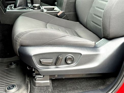 Used 2024 Toyota Tacoma TRD Off-Road image 14