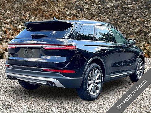 Used 2020 Lincoln Corsair AWD w/ Premium Package image 2
