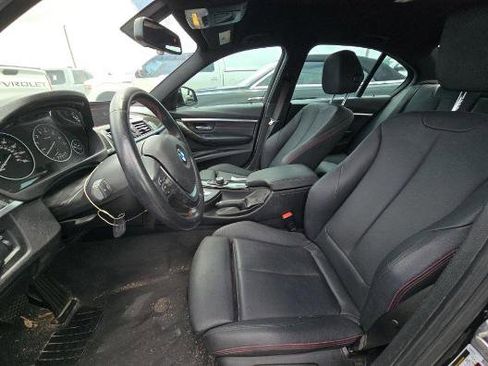 Used 2018 BMW 330i Sedan RWD image 4