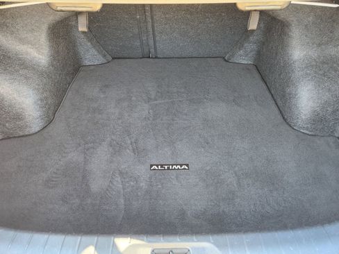 Used 2025 Nissan Altima 2.5 SR image 35