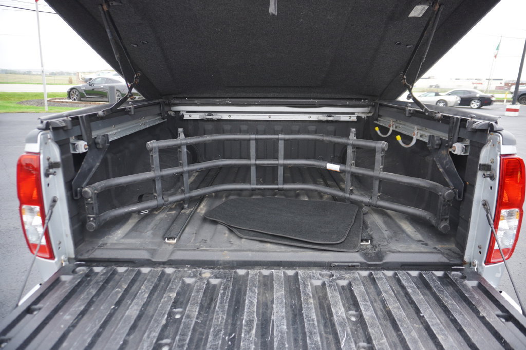 Used 2014 Nissan Frontier SV w/ SV Value Truck Package AWD/4WD image 25