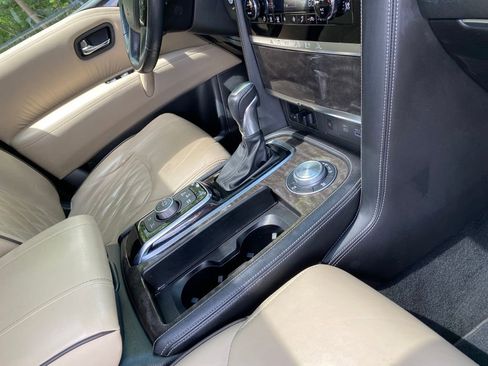 Used 2023 Nissan Armada Platinum w/ Captain's Chairs Package AWD/4WD image 43