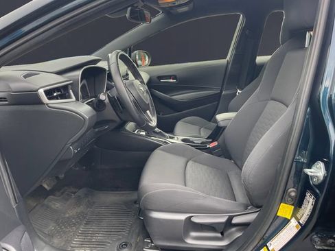 Used 2019 Toyota Corolla SE w/ SE Option Package FWD image 9