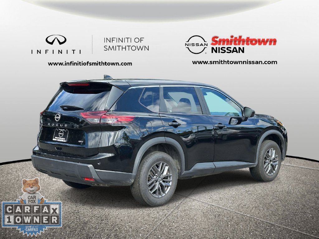 Used 2026 Nissan Rogue SV AWD/4WD image 8