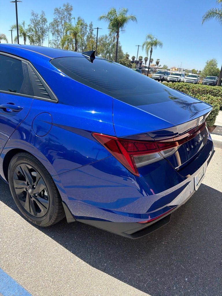 Certified 2023 Hyundai Elantra Blue FWD image 36