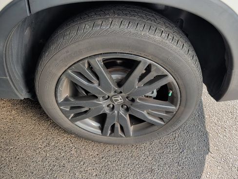 Used 2021 Honda Pilot Black Edition image 5