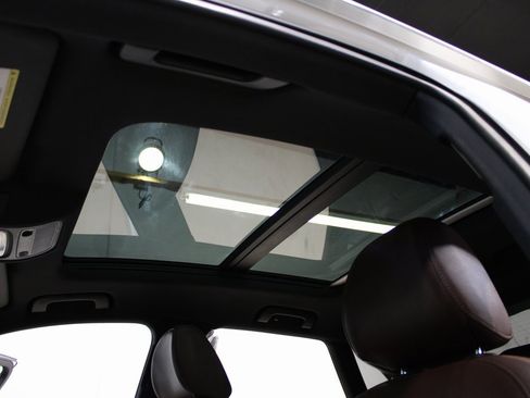 Used 2018 Audi Q3 2.0T Premium Plus w/ Premium Plus Package image 10