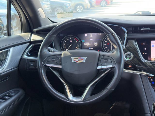 Used 2022 Cadillac XT6 Premium Luxury w/ Technology Package FWD image 24