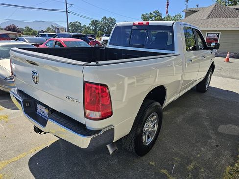Used 2017 RAM 2500 SLT AWD/4WD image 5
