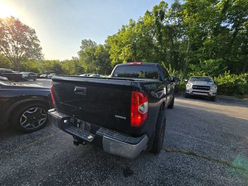 Used 2014 Toyota Tundra Limited w/ TRD Off Road Package AWD/4WD image 7