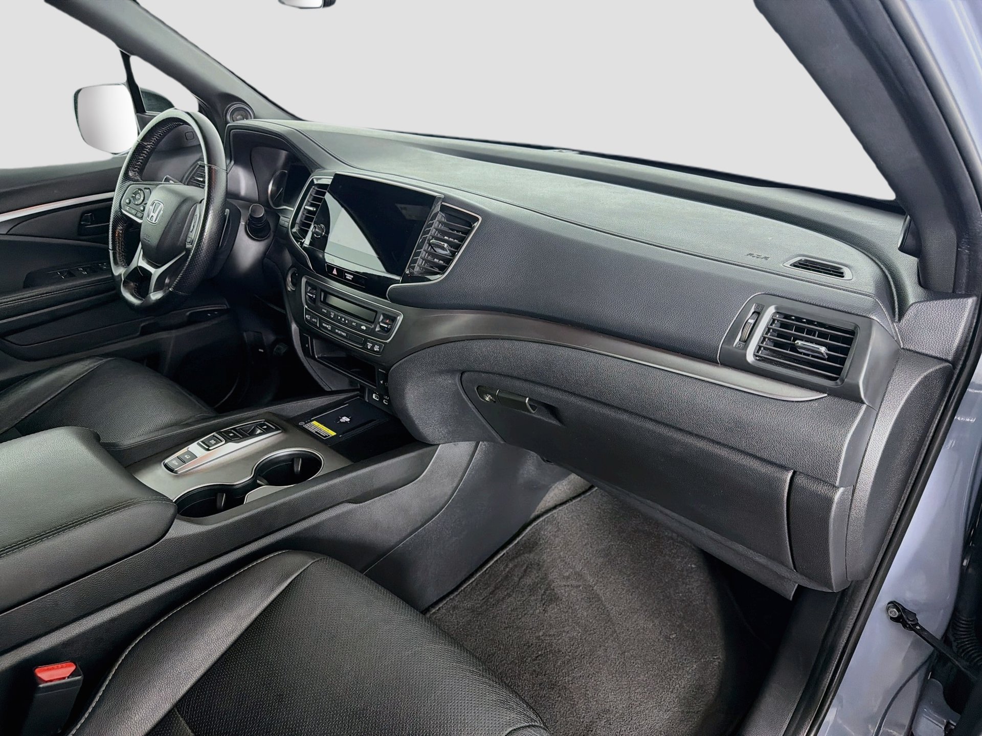 Used 2025 Honda Passport EX-L image 15