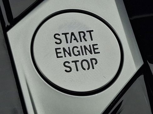 Used 2026 BMW X5 xDrive40i w/ M Sport Package image 26