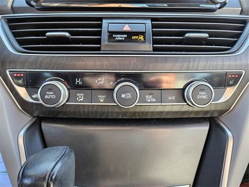 Used 2019 Honda Accord EX-L image 24