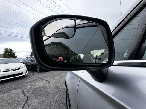 Used 2018 Ford Fusion SE w/ Equipment Group 201A image 51