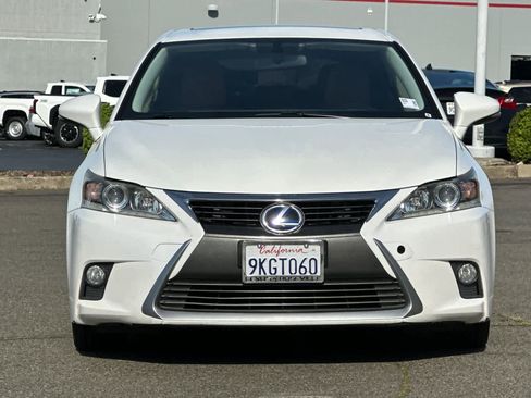 Used 2015 Lexus CT 200h image 10