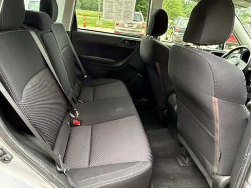 Used 2018 Subaru Forester 2.5i Premium w/ All-Weather Package AWD/4WD image 15