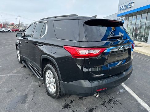 Used 2021 Chevrolet Traverse LT image 7