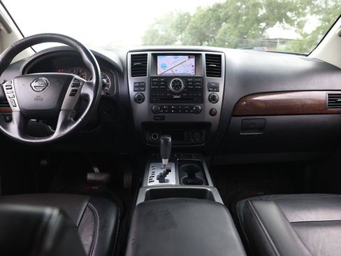 Used 2014 Nissan Armada Platinum RWD image 21
