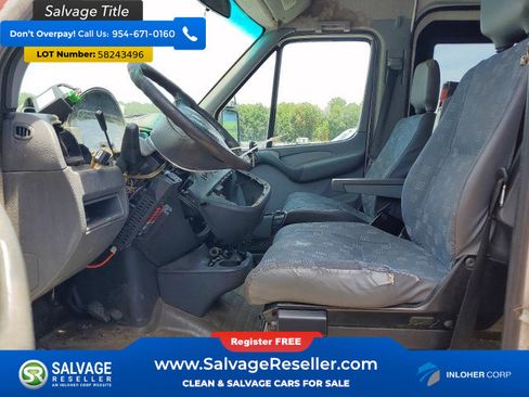 Used 2006 Dodge Sprinter 2500 w/ Window Group I RWD image 9