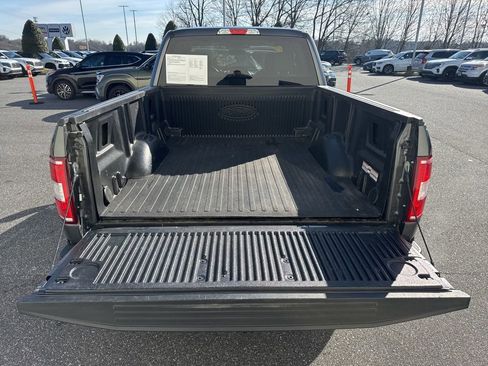 Used 2018 Ford F150 XLT image 10