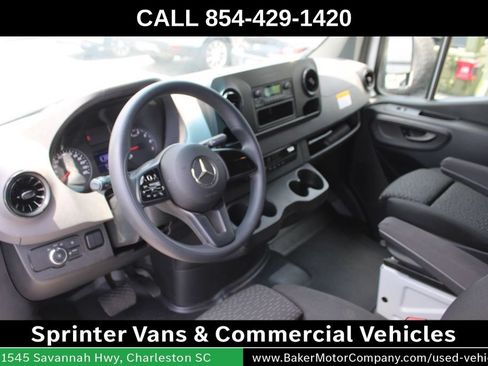 Used 2023 Mercedes-Benz Sprinter 2500 image 5