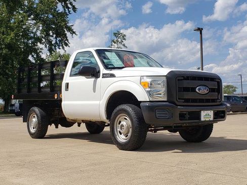Used 2011 Ford F350 XL w/ Skid Plate Pkg image 8