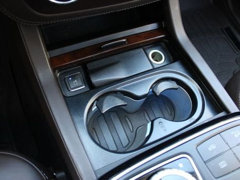 Used 2019 Mercedes-Benz GLS 550 4MATIC image 23