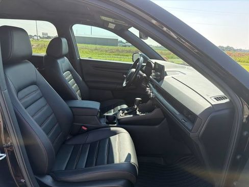 Used 2025 Honda CR-V Sport-L image 14
