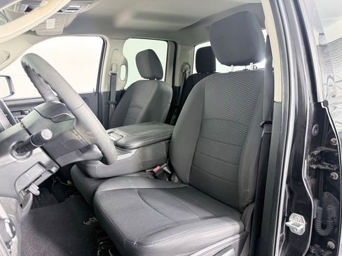 Used 2019 RAM 1500 Tradesman w/ Tradesman SXT Package image 11