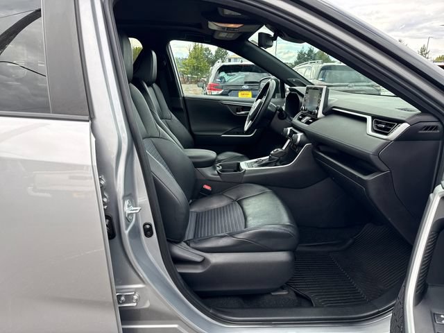 Used 2021 Toyota RAV4 XSE AWD/4WD image 9
