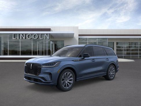 New 2026 Lincoln Aviator AWD image 2