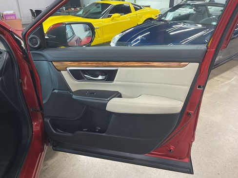 Used 2018 Honda CR-V EX image 48