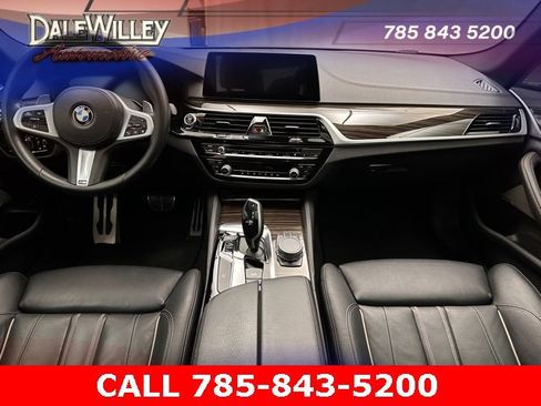 Used 2020 BMW 540i w/ M Sport Package image 7