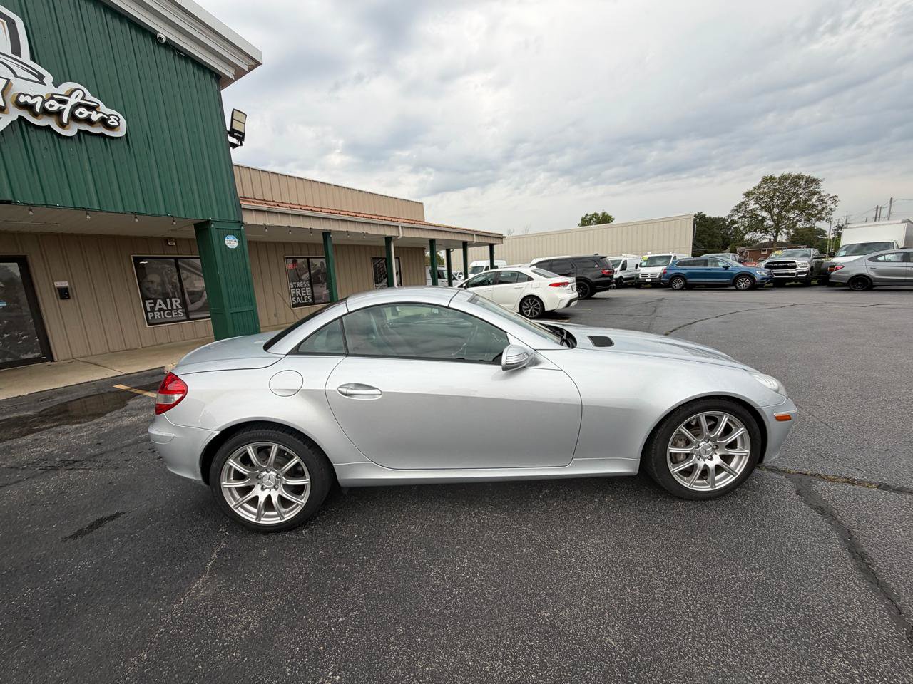 Used 2005 Mercedes-Benz SLK 350 image 5