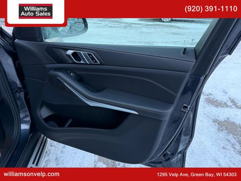 Used 2022 BMW X5 xDrive45e w/ Parking Assistance Package image 16
