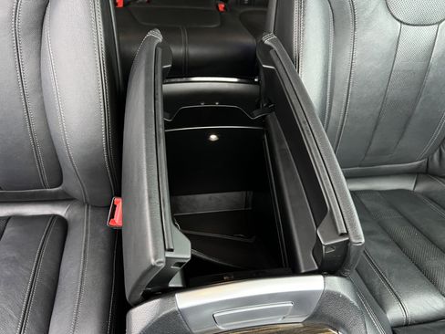 Used 2019 BMW X5 xDrive40i w/ Premium Package image 26