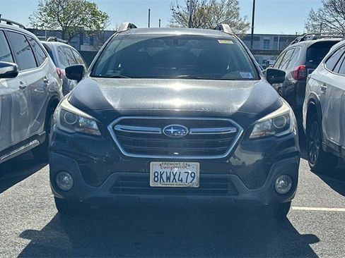 Used 2019 Subaru Outback 2.5i Premium image 4