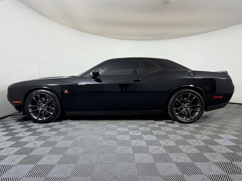 Used 2020 Dodge Challenger R/T Scat Pack w/ Plus Package RWD image 2