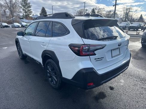 Used 2023 Subaru Outback Onyx Edition image 5