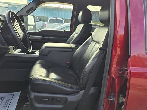 Used 2013 Ford F250 Lariat w/ Chrome Pkg image 10