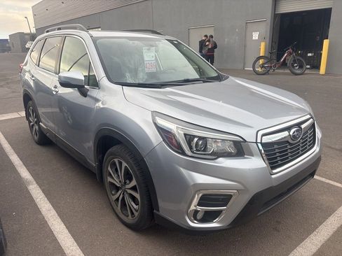 Used 2020 Subaru Forester Limited w/ Popular Package #3 image 2