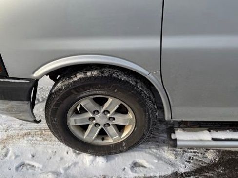 Used 2014 GMC Savana 1500 LT w/ LT Preferred Equipment Group image 14